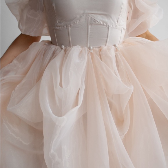 Wild Rose and Sparrow | The Amore Dress | Wild Rose & sparrow Amore Dress - Picture 6 of 10